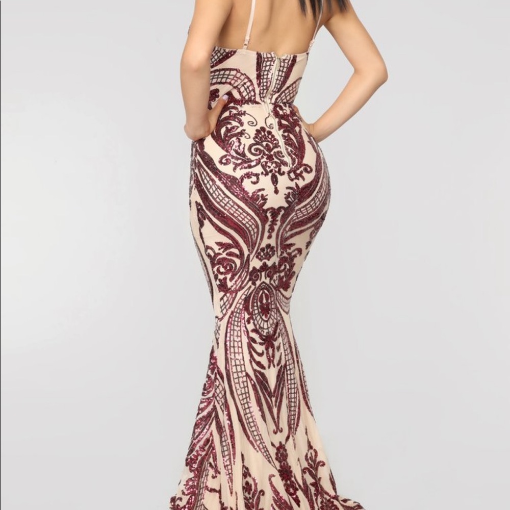 Prom dress - Picture 2 of 3